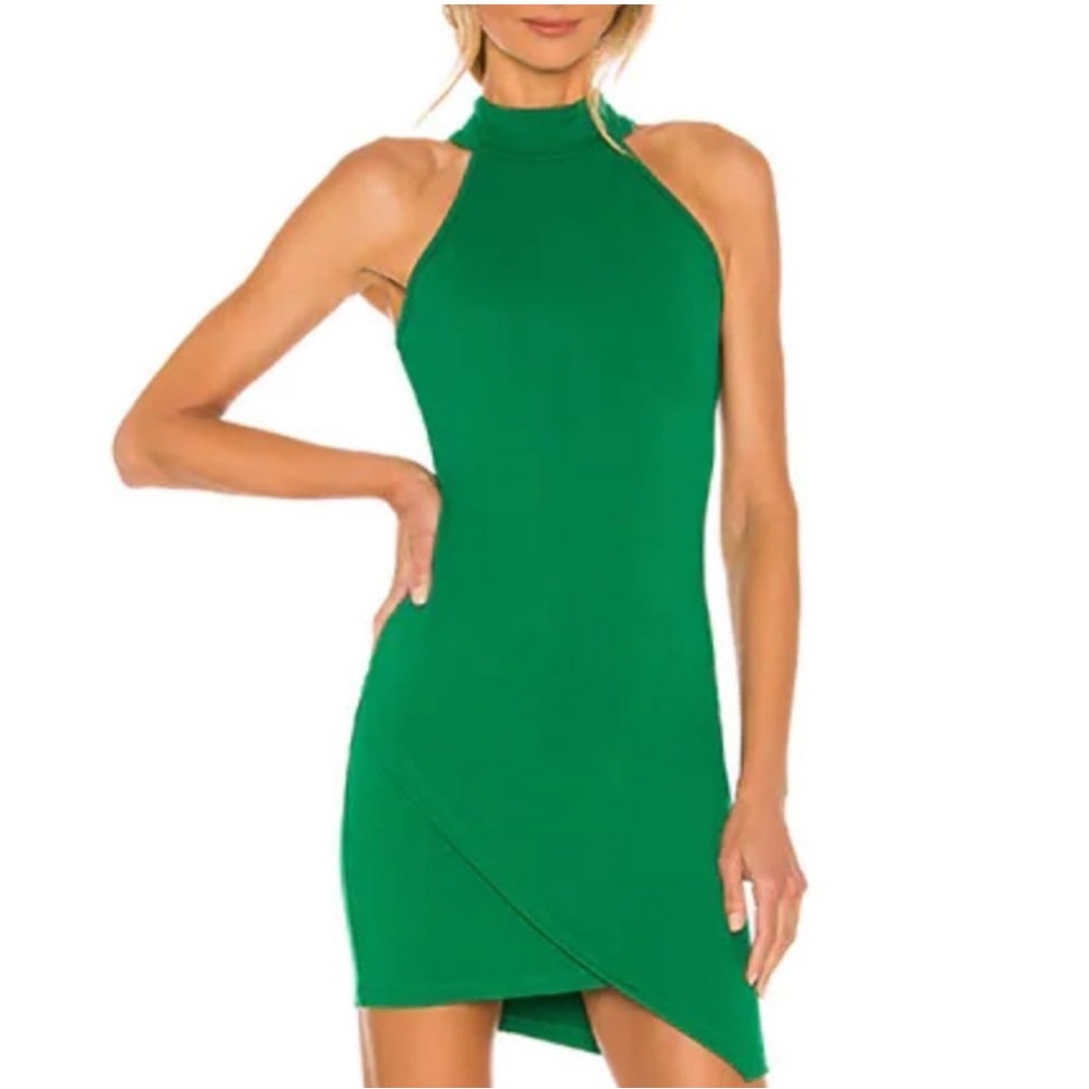Tegan Wrap Mini Dress in Kelly Green
SUPERDOWN - Picture 2 of 10